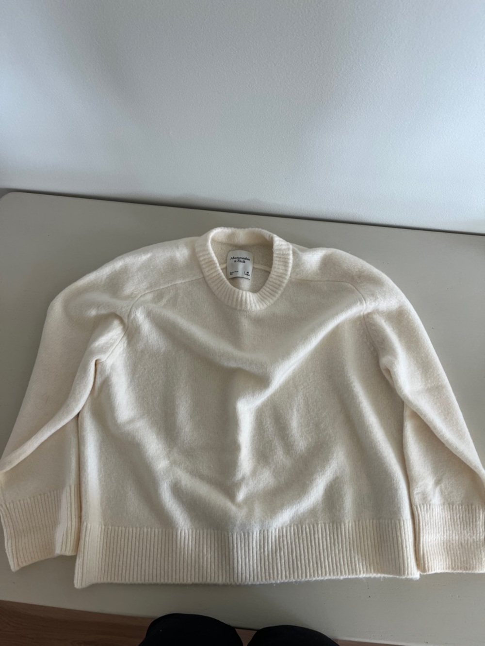 Abercrombie & Fitch Cream Crewneck Sweater